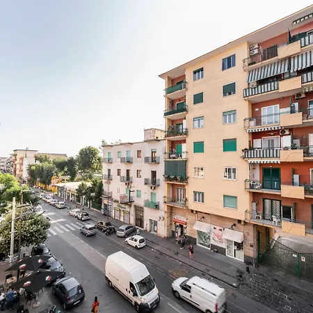 Corso 138 - Sleep & Fly - By Domusextra Bed & Breakfast Naples Exterior photo